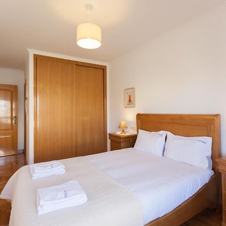Flh Parede Family Flat With Balcony Kültér fotó