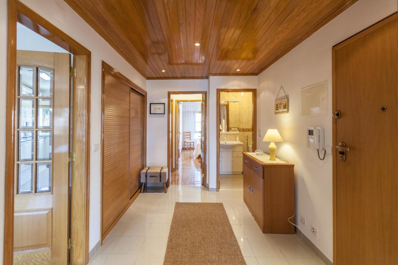 Flh Parede Family Flat With Balcony Kültér fotó