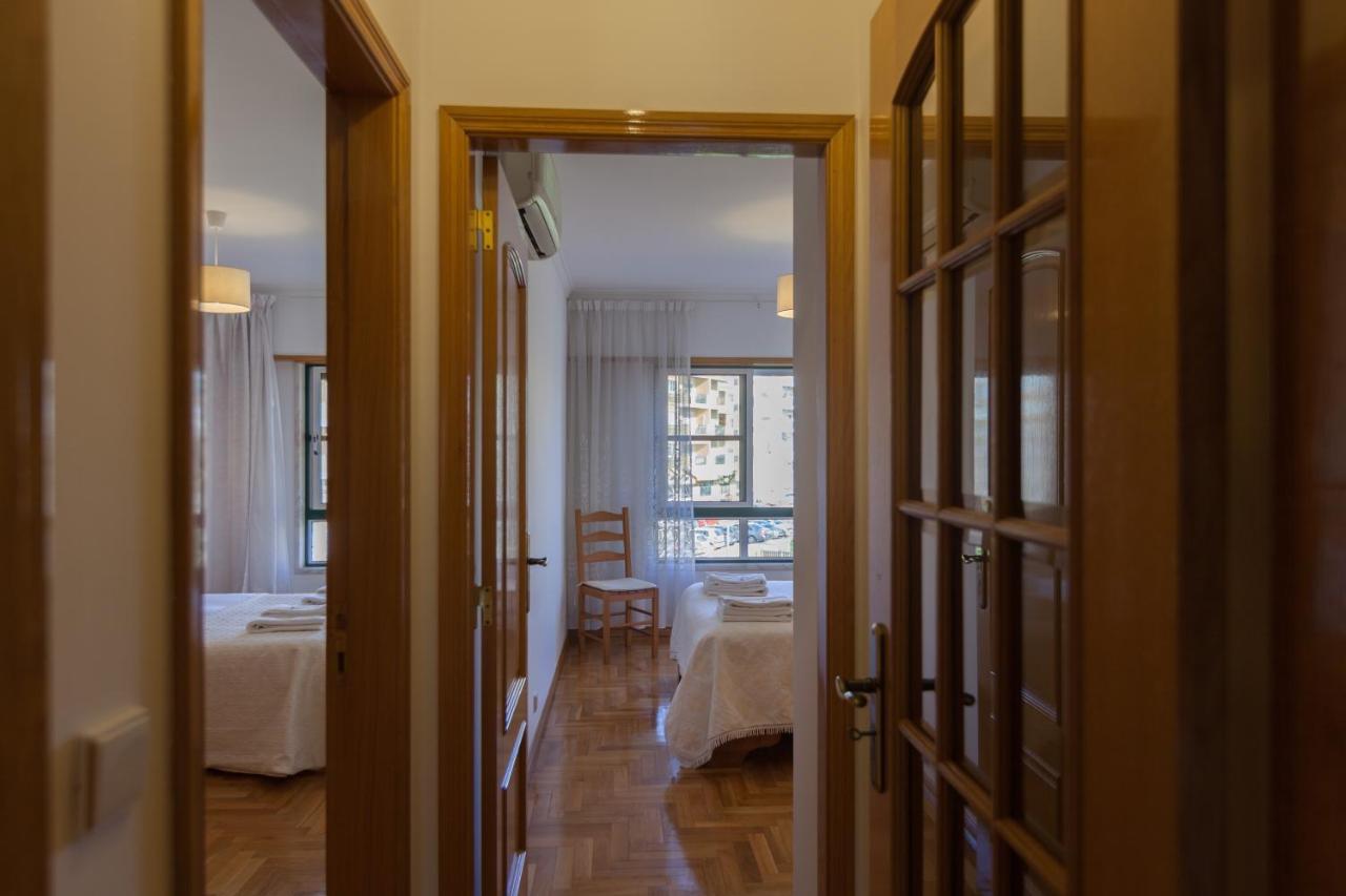 Flh Parede Family Flat With Balcony Kültér fotó